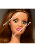 PNG Barbie humour drôle – illustration poupée brune expression comique pour Cricut DIY