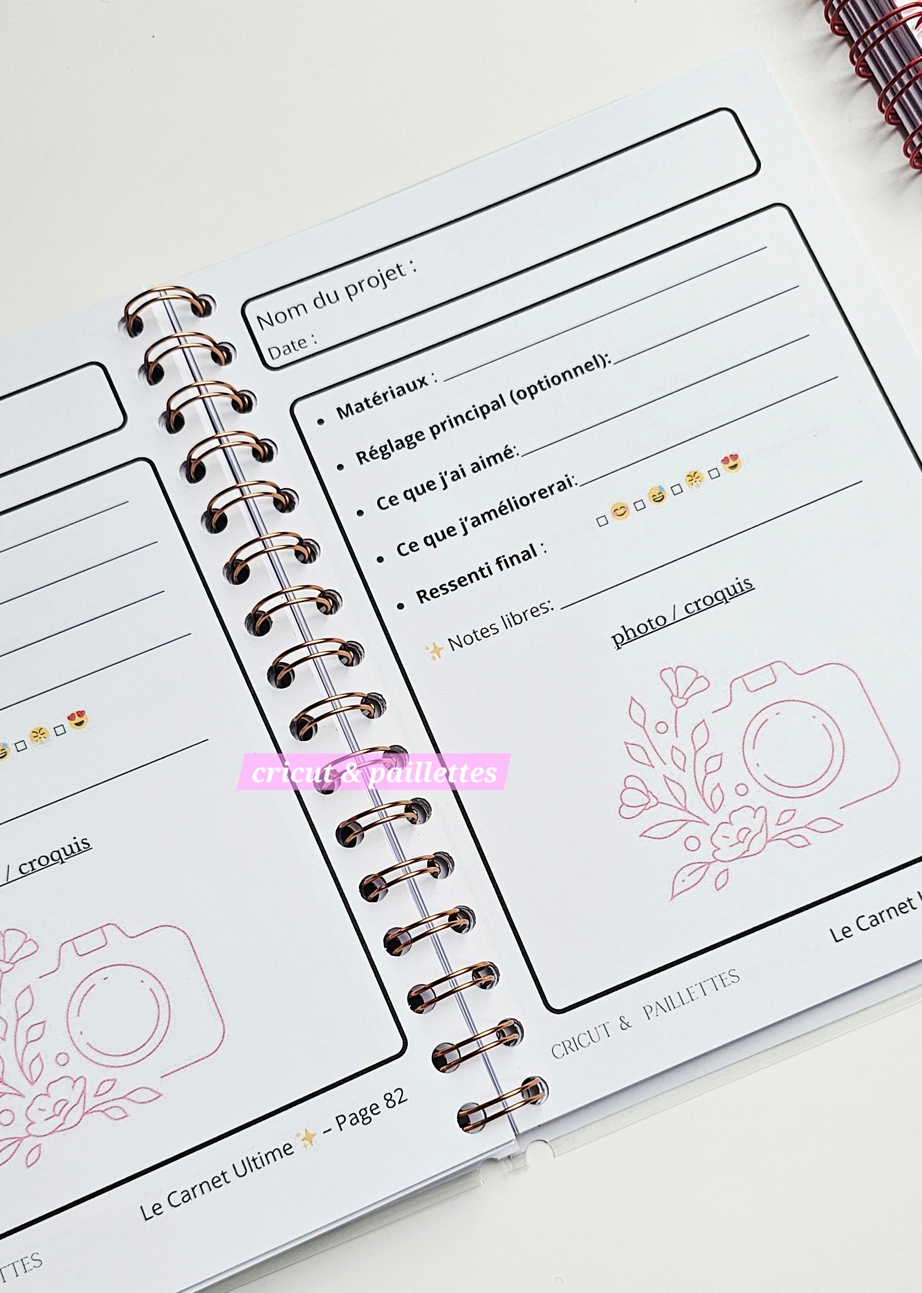 Carnet Ultime de Découpe - Référence indispensable pour machine Cricut